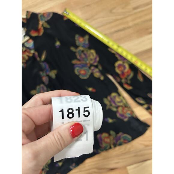 Coldwater Creek Silk Blouse Top Shirt Button Black Floral Medium Long Sleeve - Picture 10 of 10